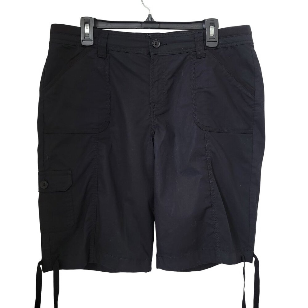 St. John's Bay Size 14 Black Cargo Shorts, Excellent, Like New Condition